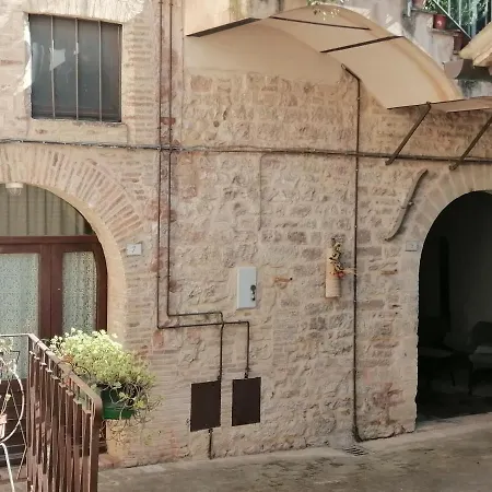 Gabri'S Home Spello Exterior photo